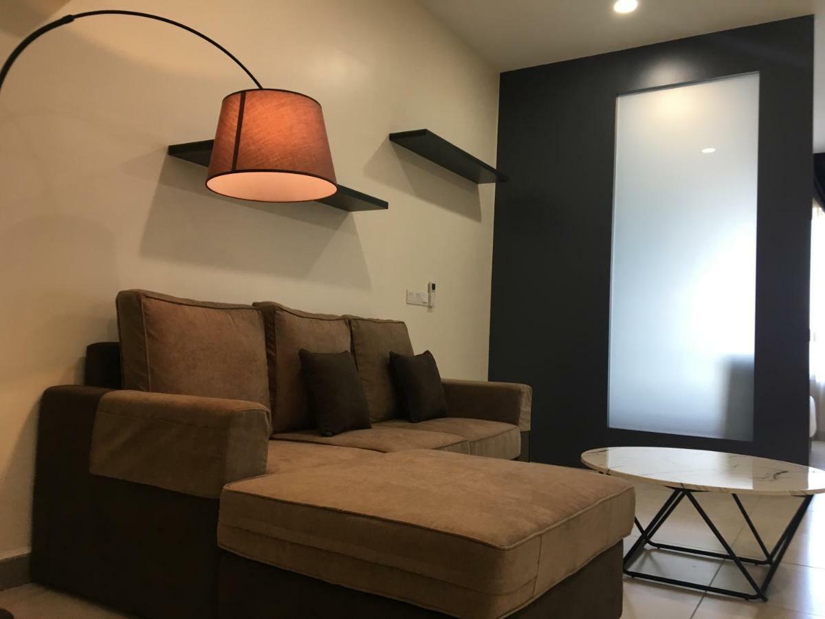 Pm Octagon Ipoh Suites & Apartment 1 Esterno foto